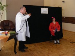 Majowe spotkania teatralne w Domu Pomocy Społecznej w Podzamku